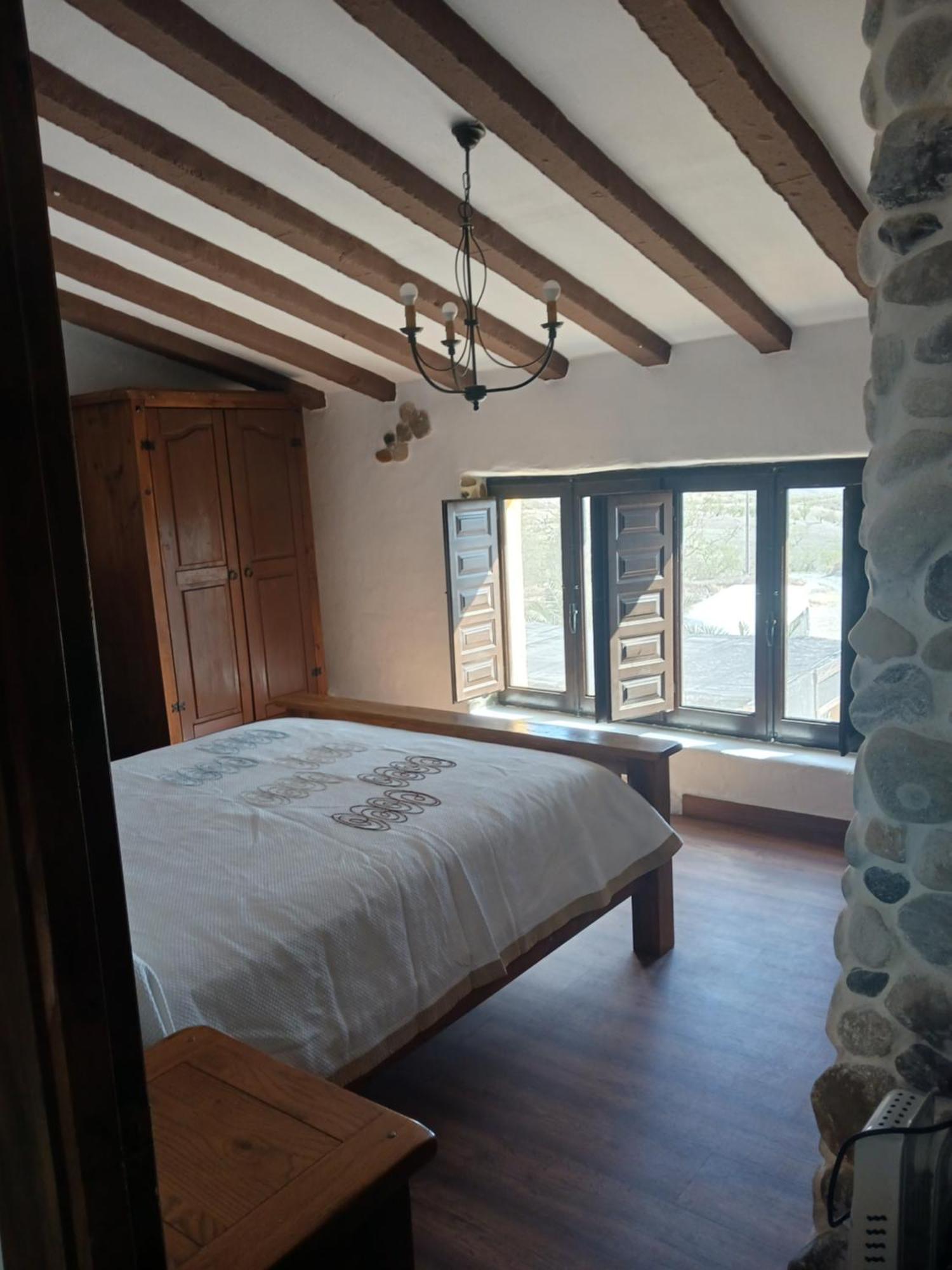 Casa Rural Los Cerezos 알복스 외부 사진